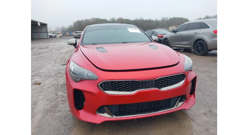 Kia Stinger GT2* RWD* ОБДУХ* HEADUP* HARMAN/KARDON, снимка 2 - Автомобили и джипове - 48693288