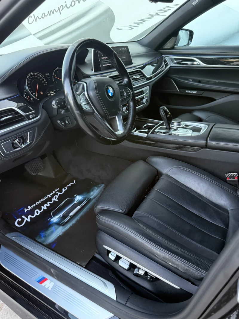 BMW 740 Xdrive M packet, снимка 11 - Автомобили и джипове - 51379610