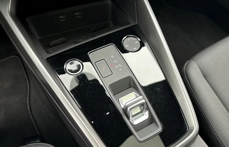 Audi A3 Sportback S-Line 40 TDI s-tr. quattro , снимка 6 - Автомобили и джипове - 52036616