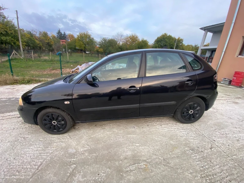 Seat Ibiza, снимка 2 - Автомобили и джипове - 52590076