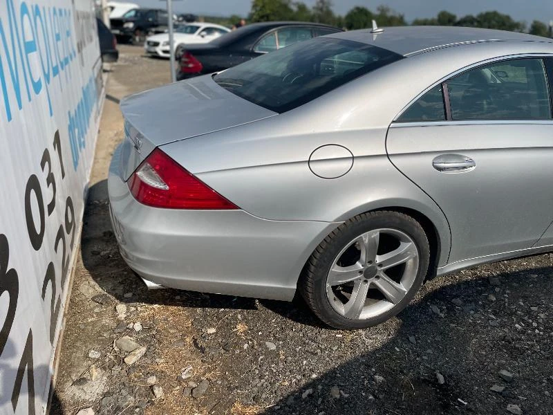 Mercedes-Benz CLS 320 Фейслифт на части , снимка 2 - Автомобили и джипове - 34027931