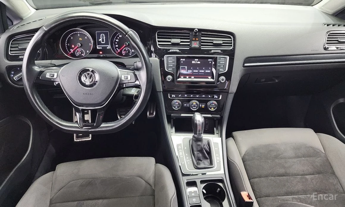 VW Golf  - изображение 7
