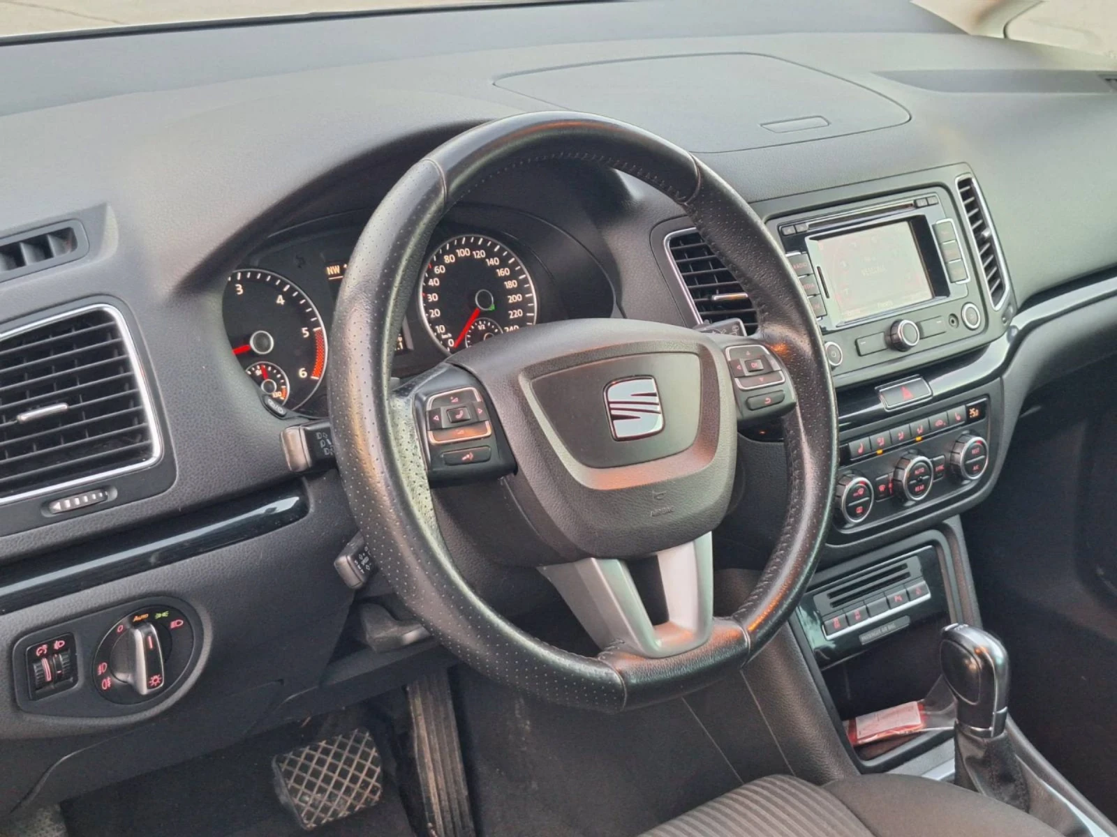 Seat Alhambra 2.0 Tdi 140  Automatic - изображение 7