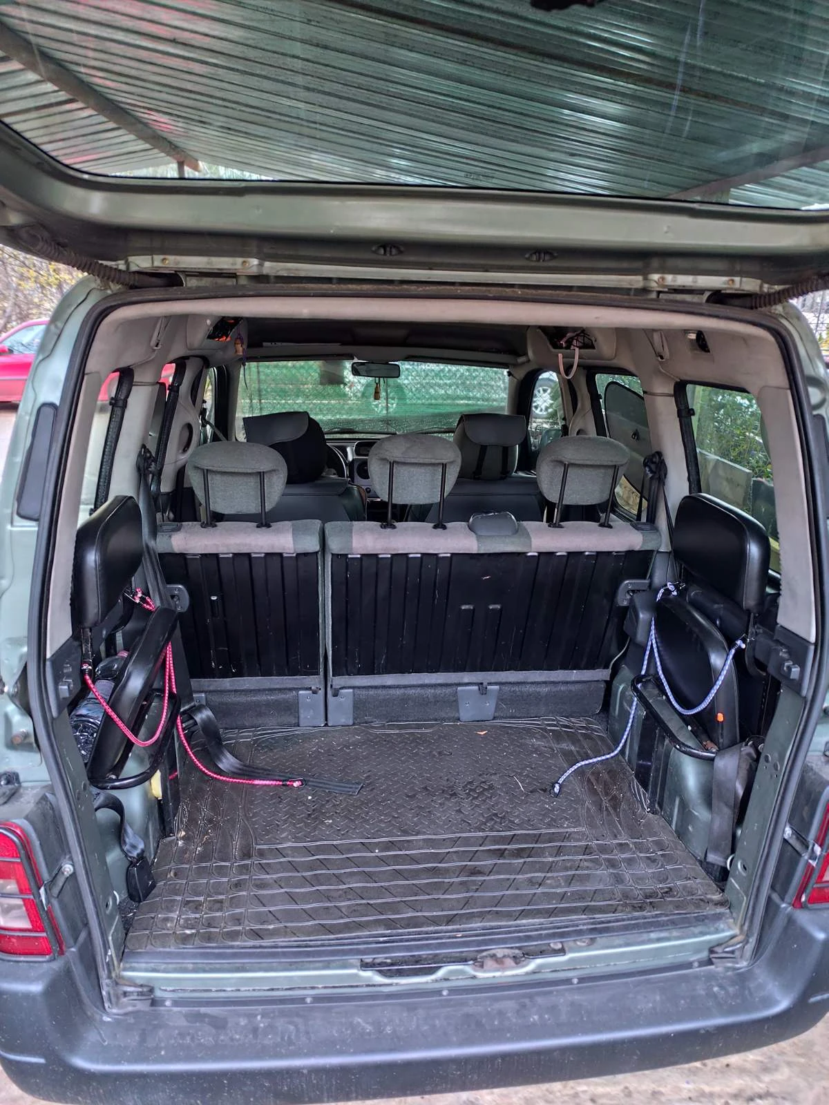 Peugeot Partner 1.9 TDI - изображение 4