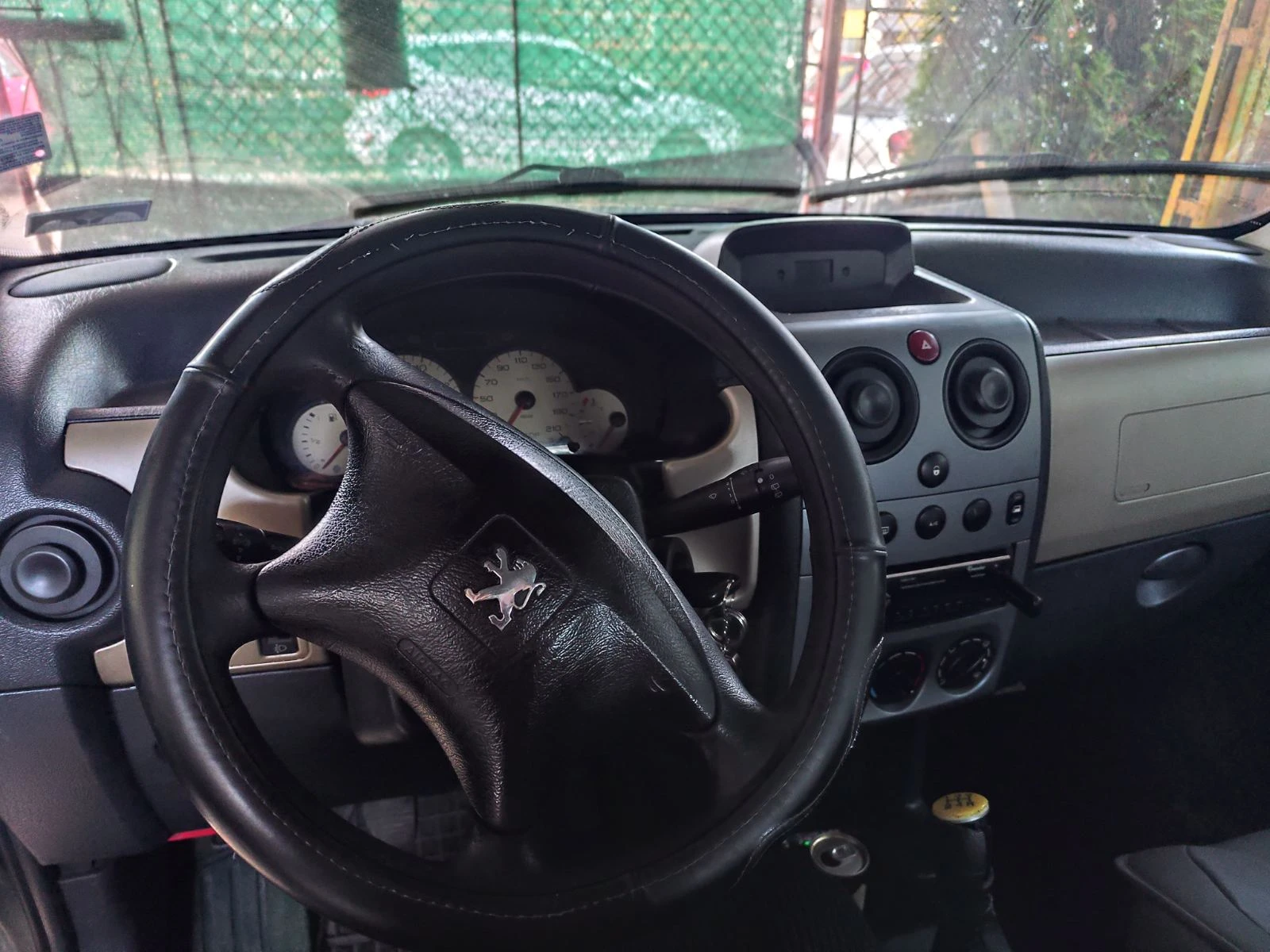 Peugeot Partner 1.9 TDI - изображение 6