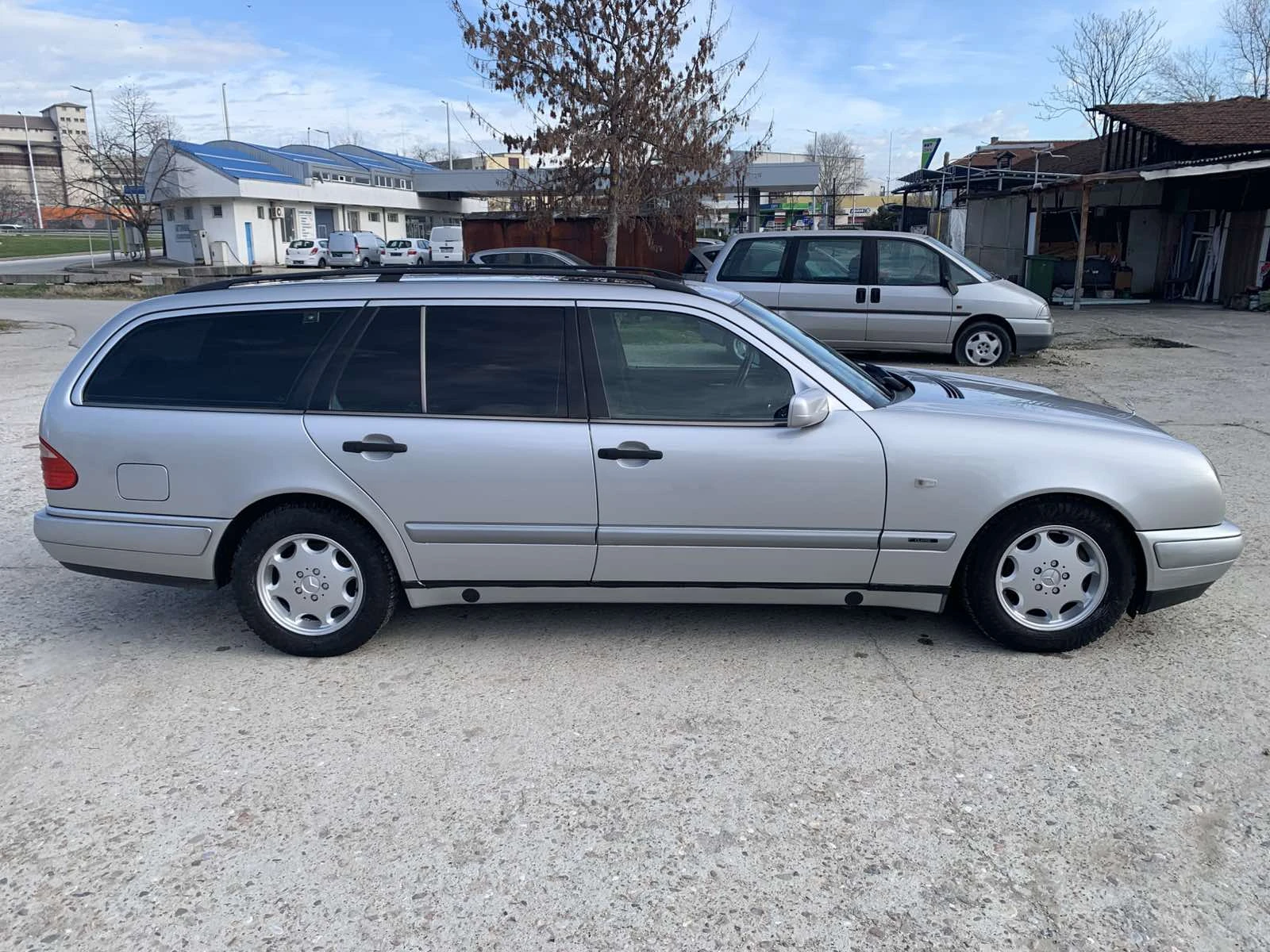 Mercedes-Benz E 240 W210 Classic ГАЗ - изображение 5