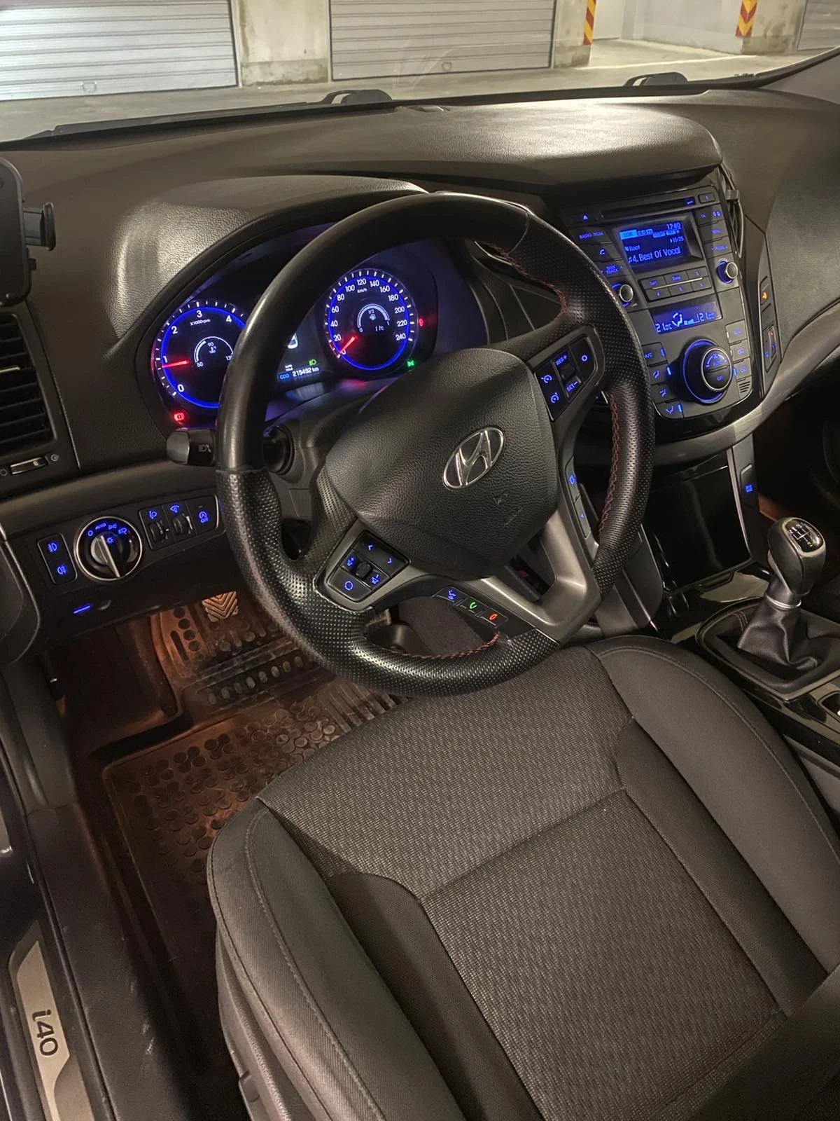 Hyundai I40 1.7 , снимка 13 - Автомобили и джипове - 53636679