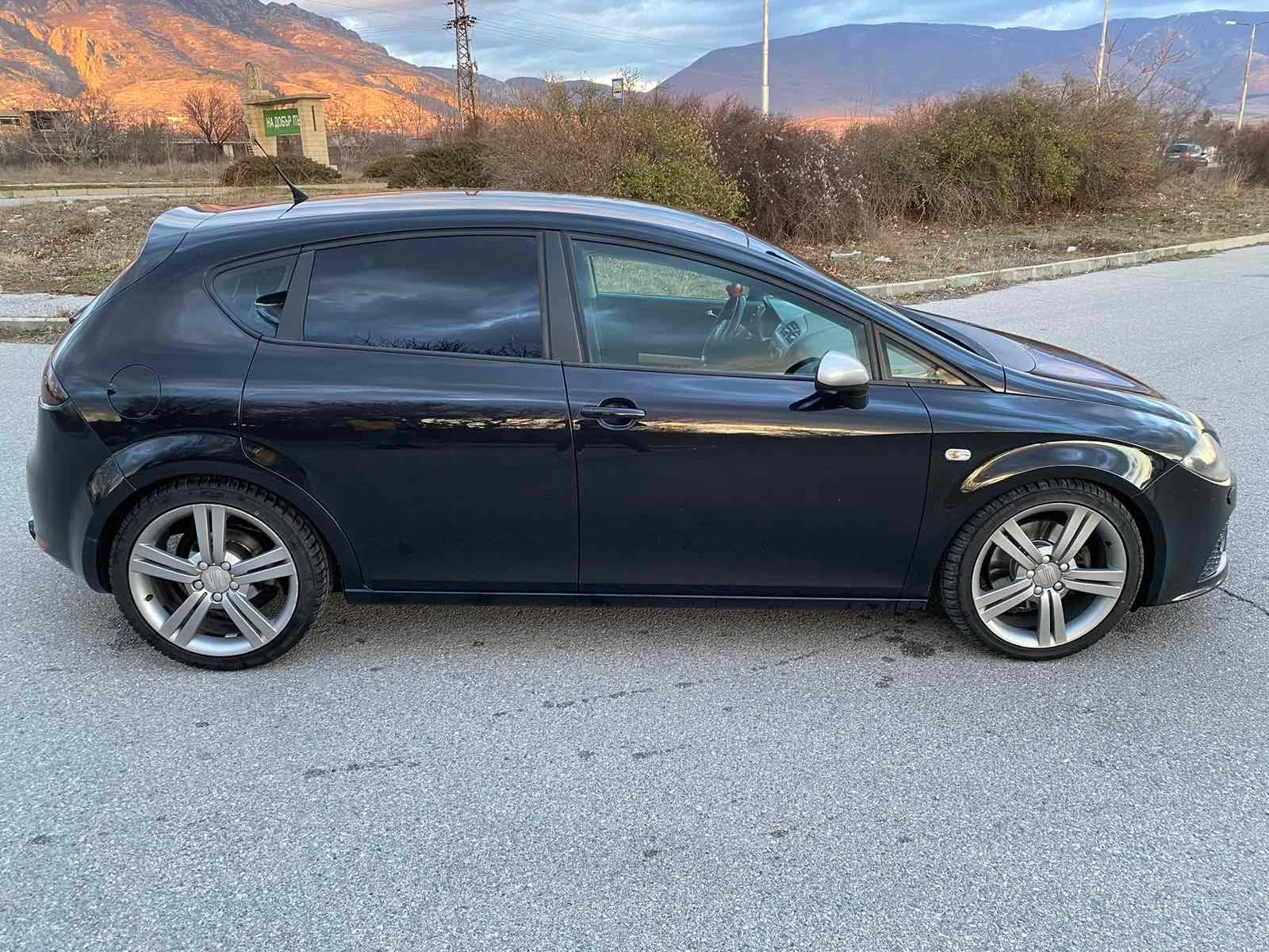 Seat Leon Fr, снимка 8 - Автомобили и джипове - 53709438