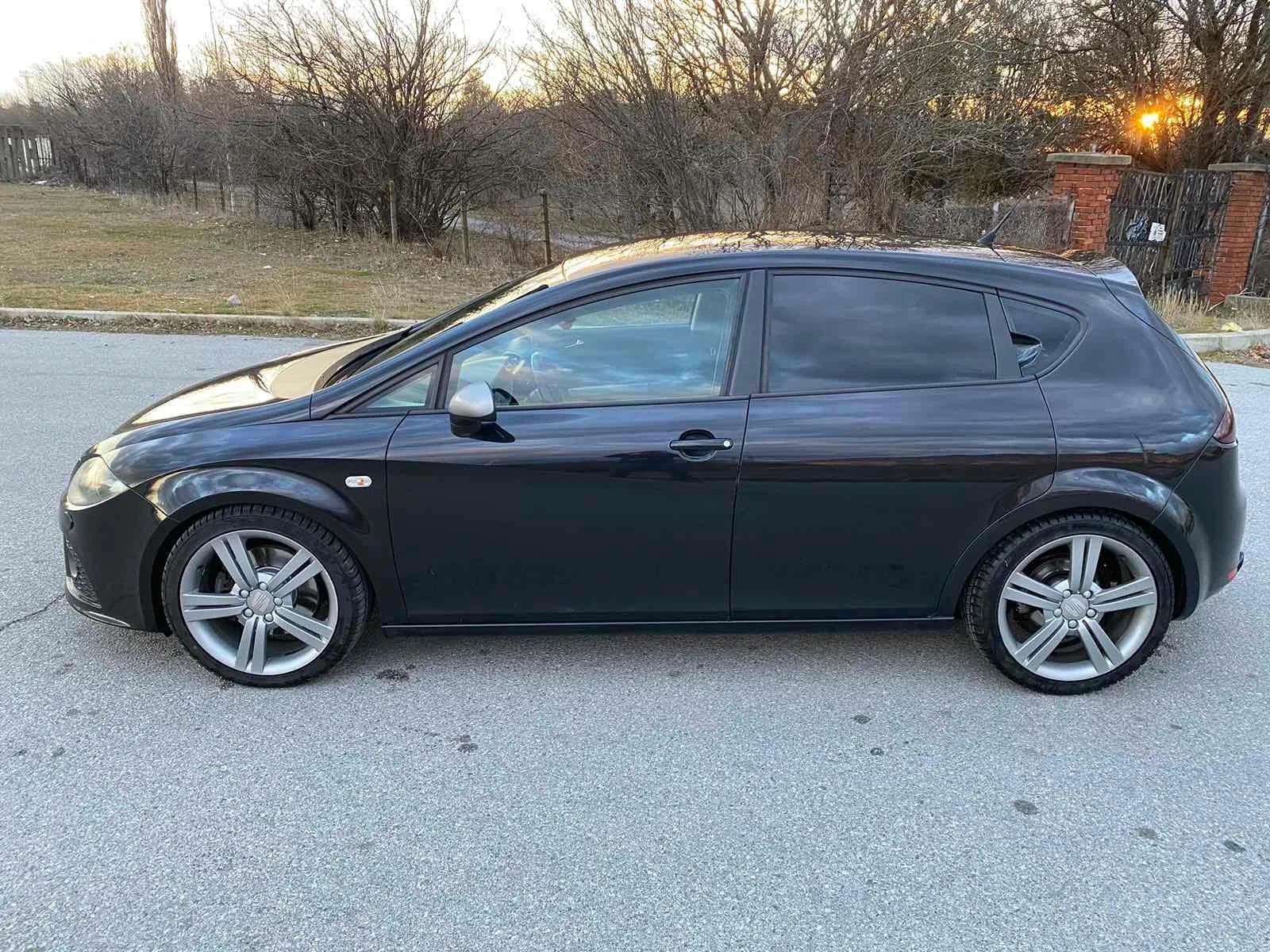 Seat Leon Fr, снимка 13 - Автомобили и джипове - 53709438