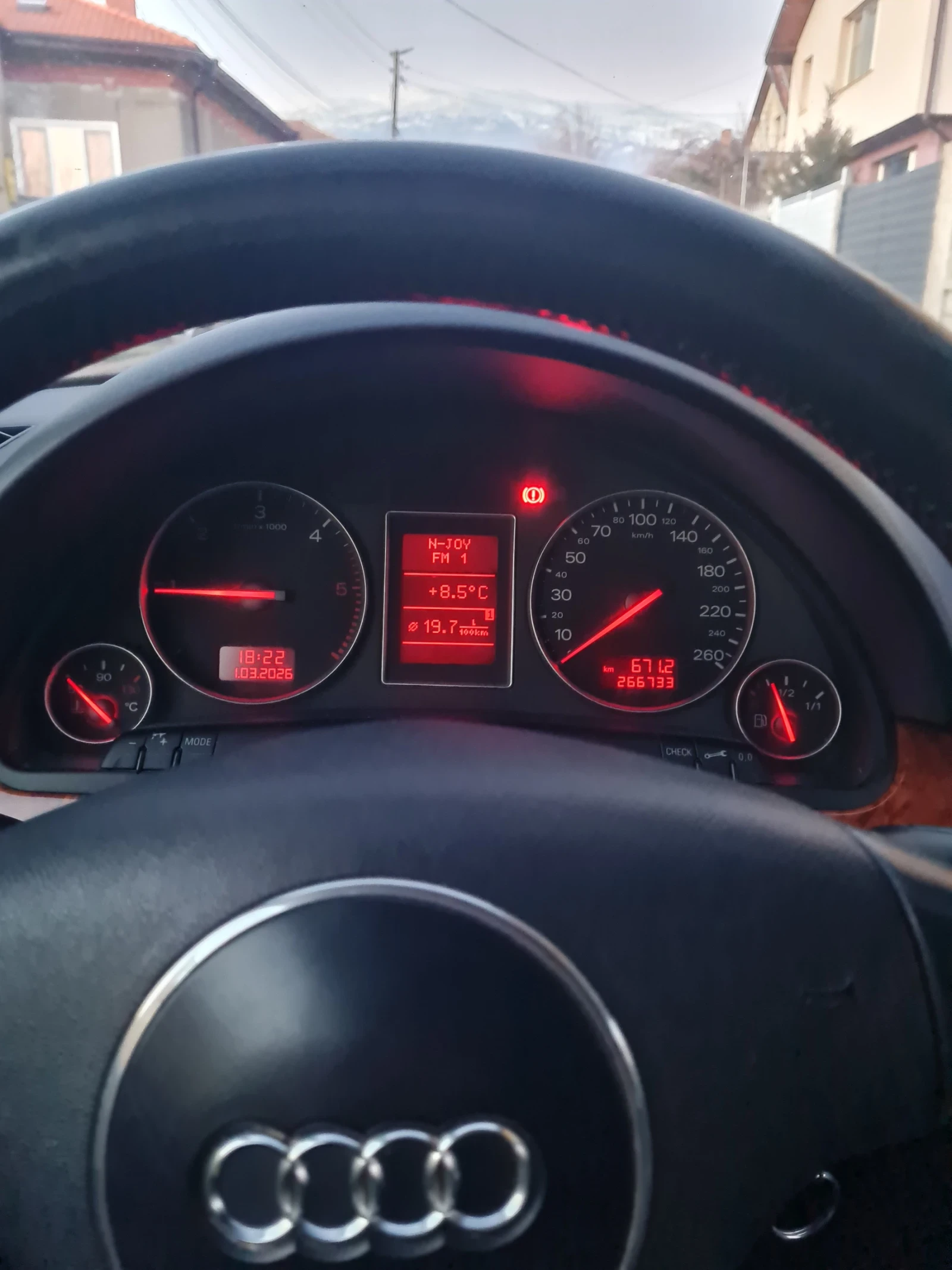 Audi A4, снимка 13 - Автомобили и джипове - 53711768