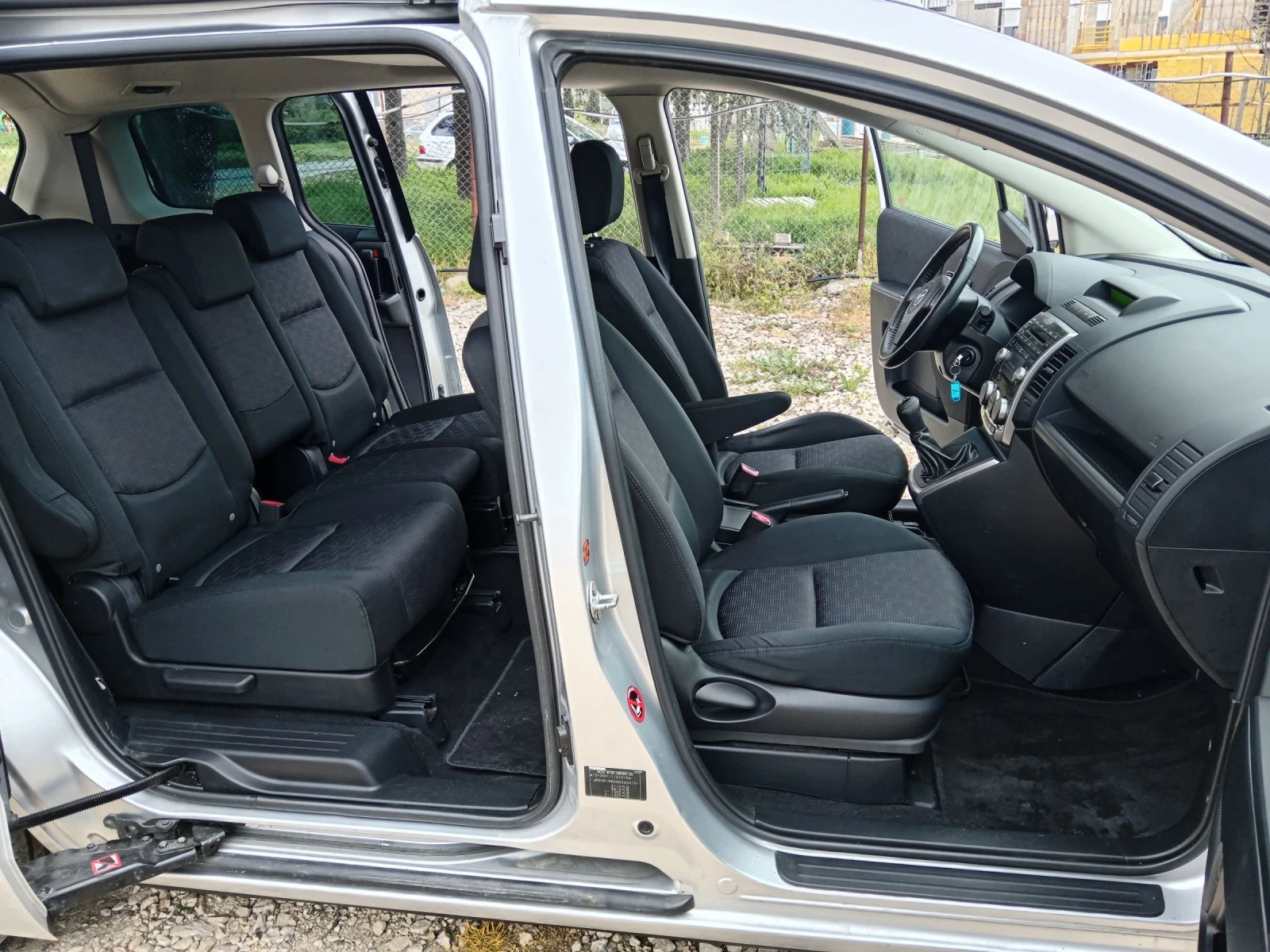 Mazda 5 1.8i-116к.с., снимка 11 - Автомобили и джипове - 54266946