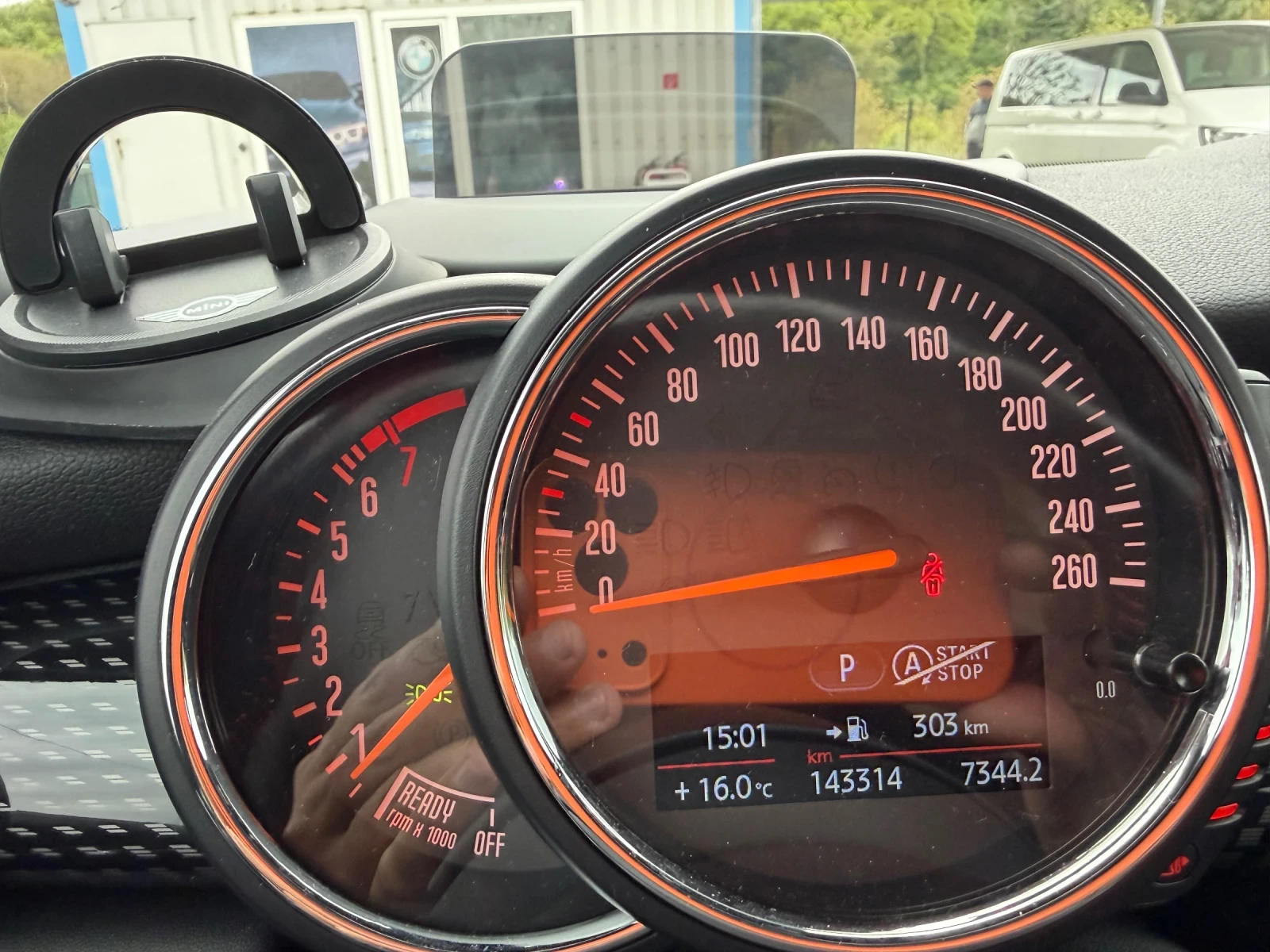 Mini Cooper s John Works Швейцария Автоматик, снимка 13 - Автомобили и джипове - 54357654