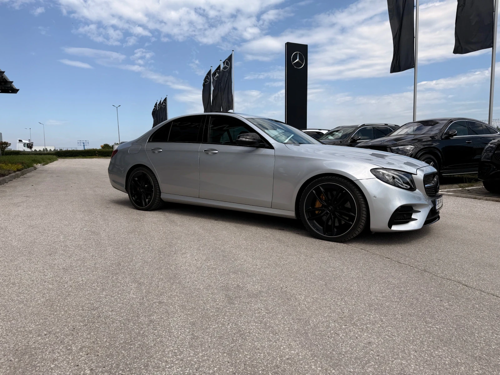 Mercedes-Benz E 300, снимка 4 - Автомобили и джипове - 54573896