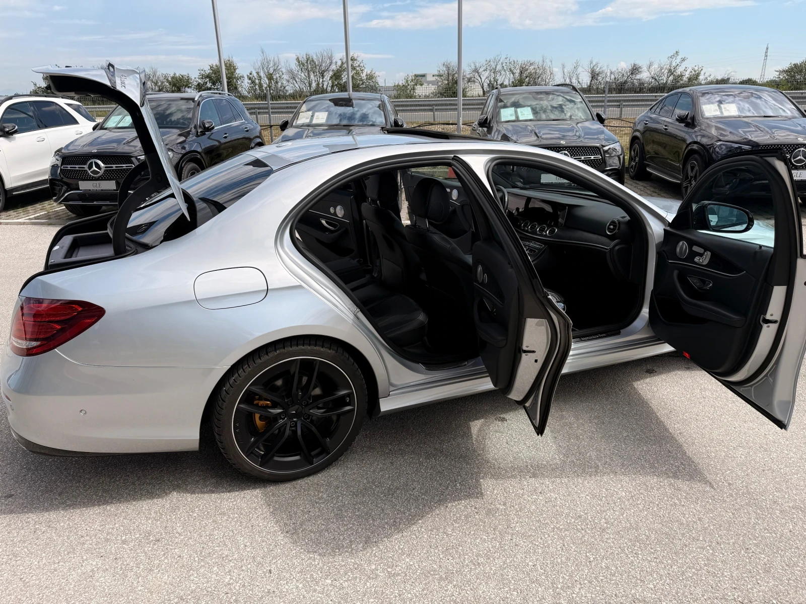 Mercedes-Benz E 300, снимка 6 - Автомобили и джипове - 54573896