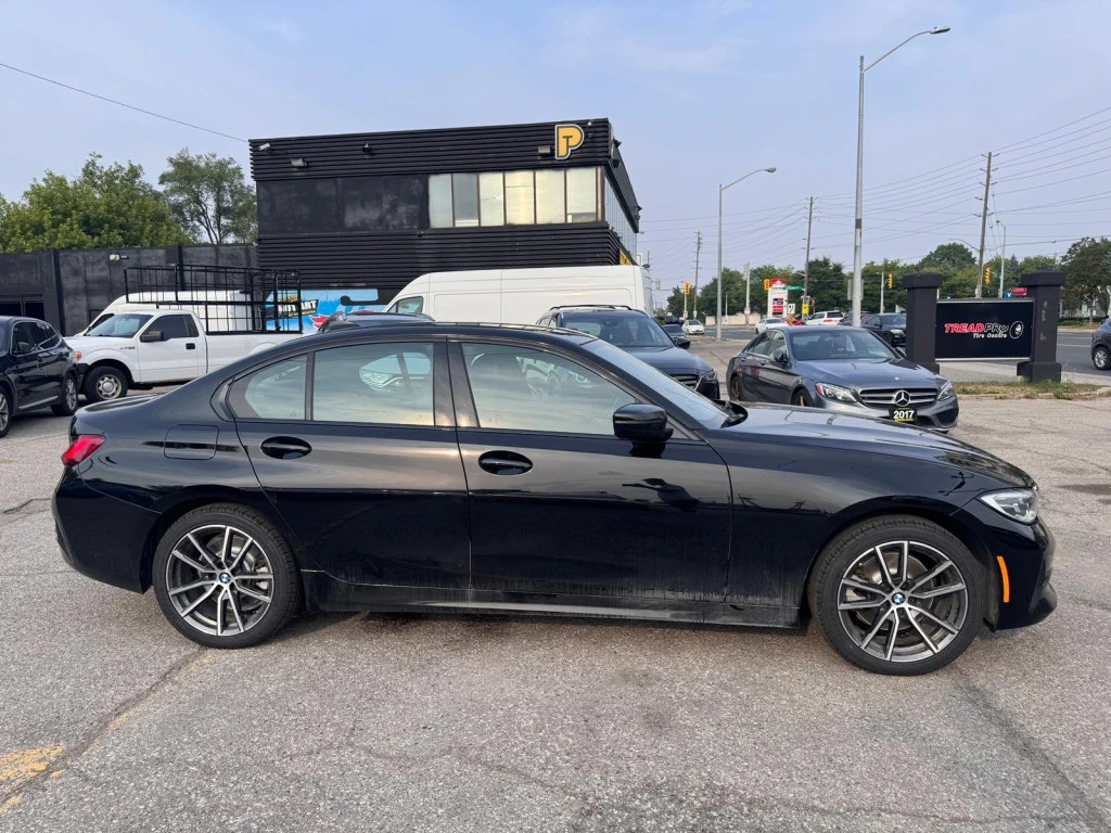BMW 330 ПОДГРЕВ * ПАНОРАМА * 2 КЛЮЧА * CARFAX, снимка 3 - Автомобили и джипове - 54663731