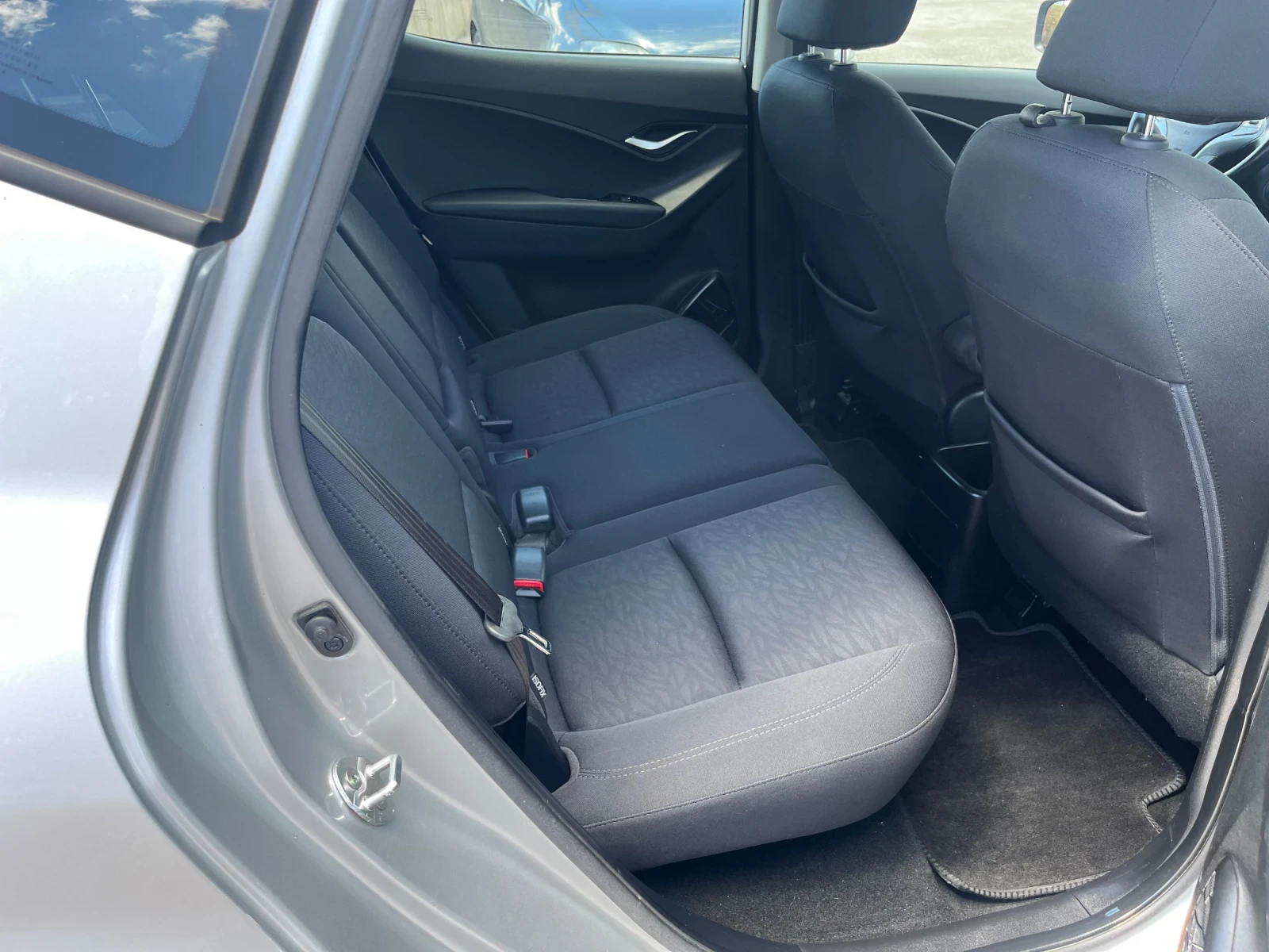 Hyundai Ix20 1.4 I Facelift РЕАЛНИ КМ, снимка 6 - Автомобили и джипове - 54819294