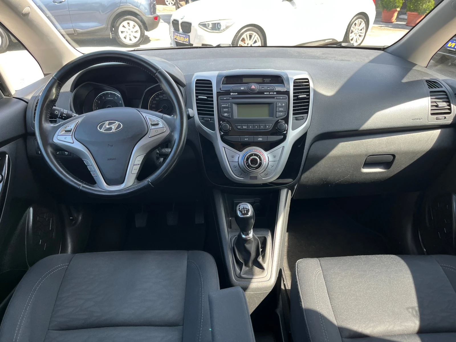 Hyundai Ix20 1.4 I Facelift РЕАЛНИ КМ, снимка 8 - Автомобили и джипове - 54819294