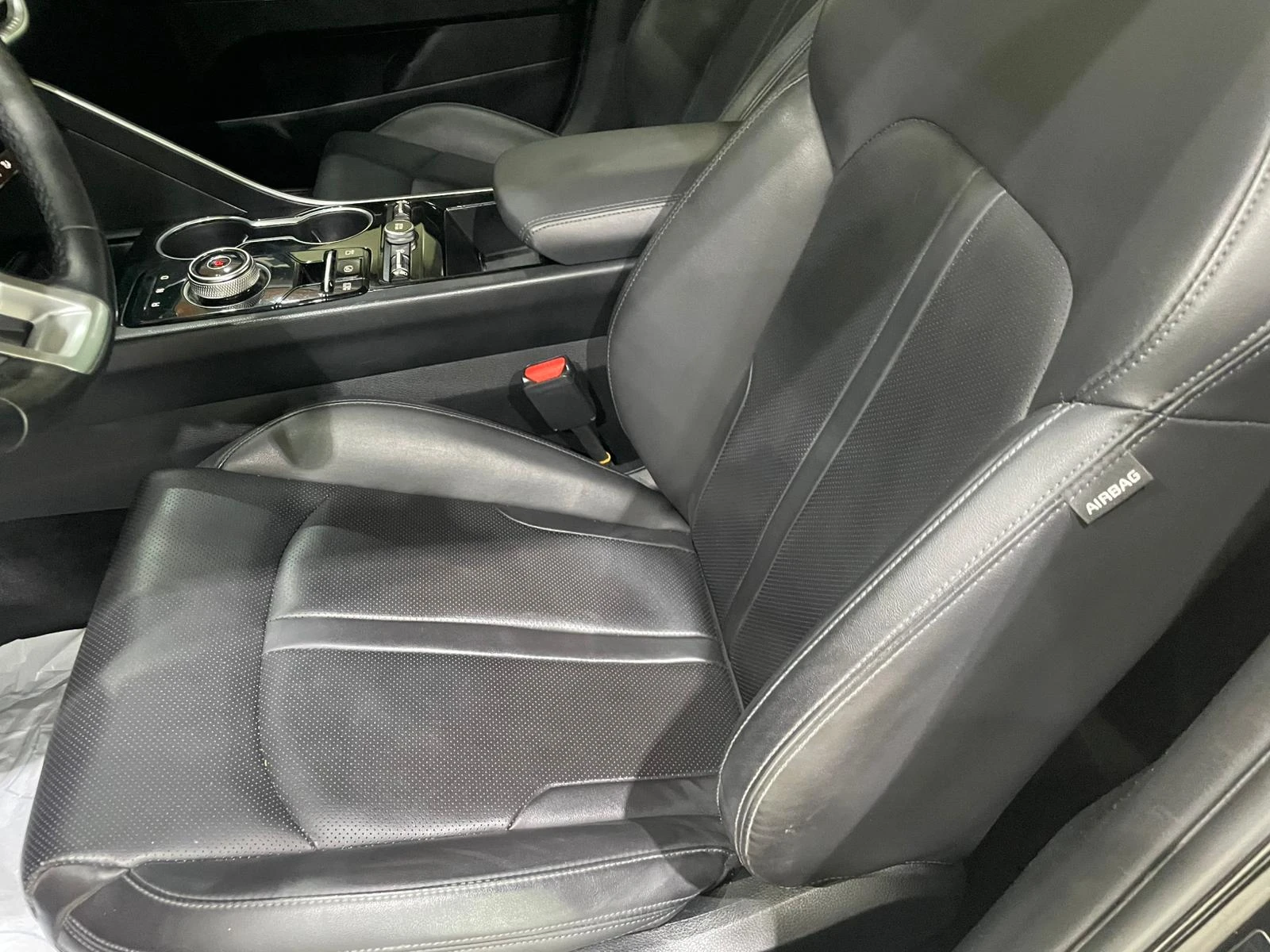 Kia K5 2.0i ! LPG ! Trendy !, снимка 7 - Автомобили и джипове - 54932477