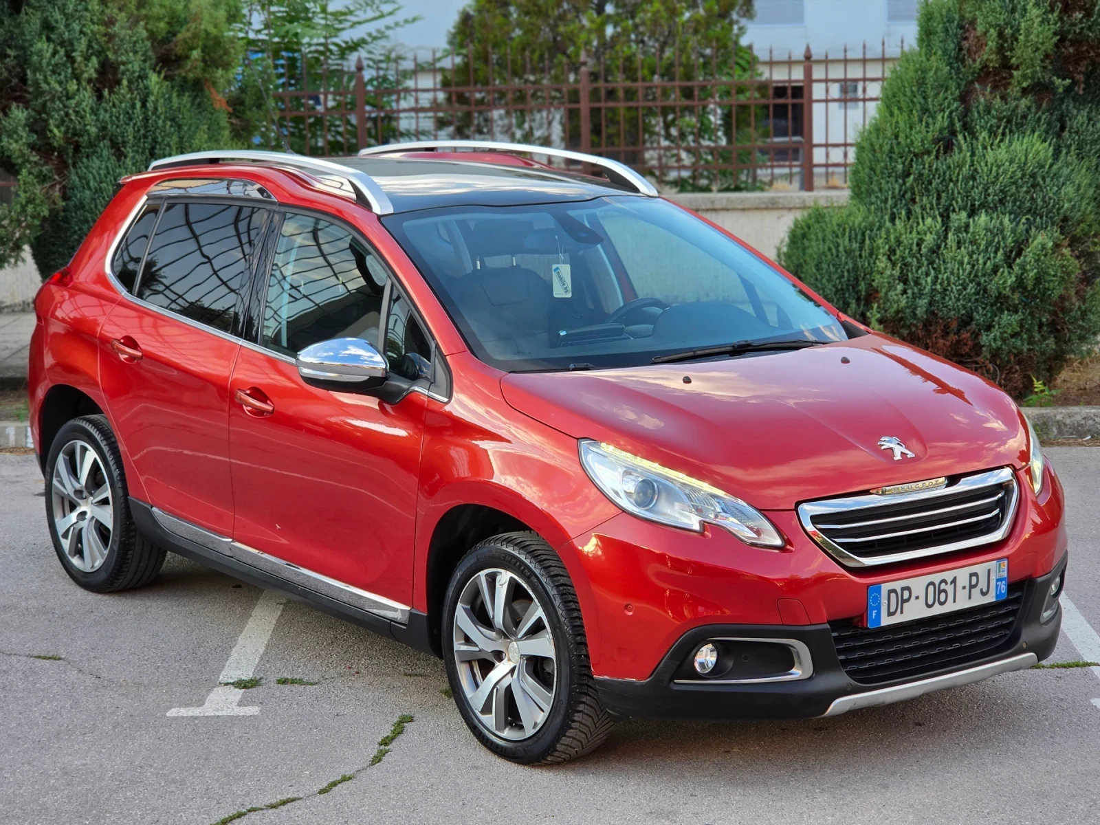Peugeot 2008 1.6HDI 120hp * НАВИ * ЕВРО 6 * ЛИЗИНГ * , снимка 7 - Автомобили и джипове - 55236422