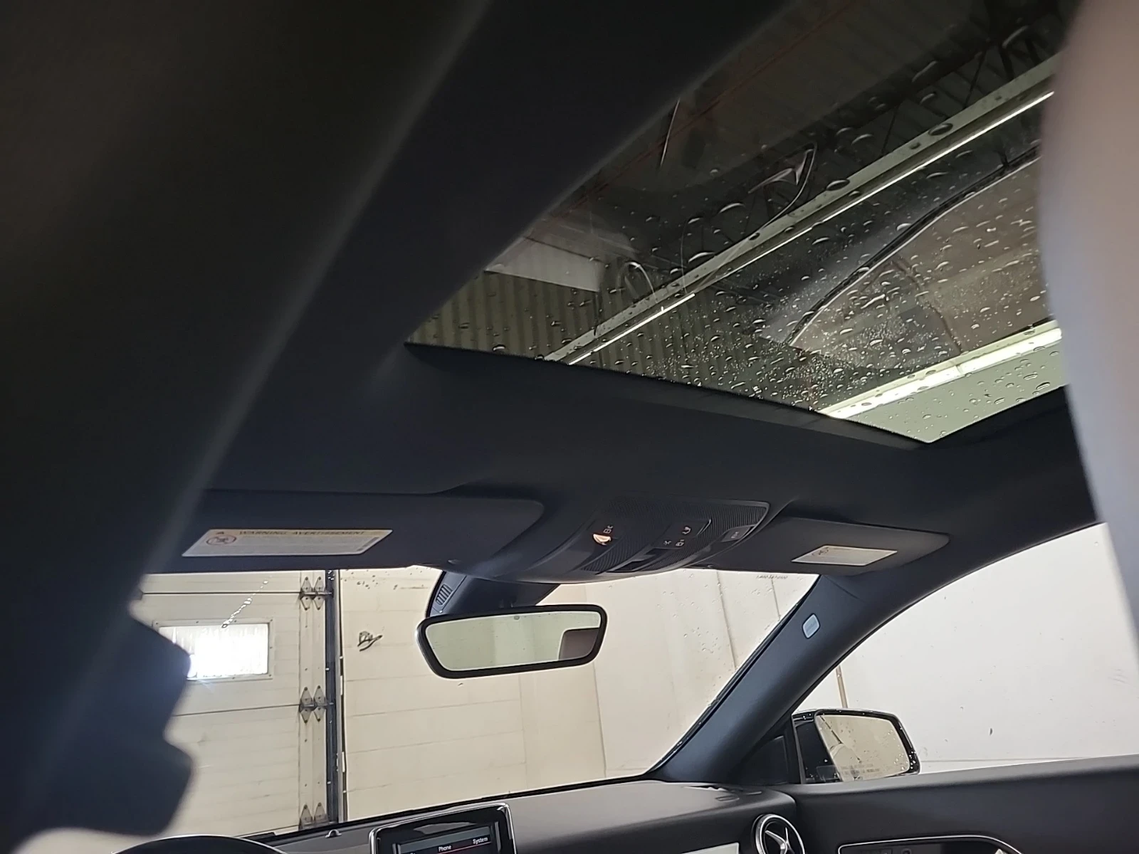 Mercedes-Benz CLA 250 4MATIC * AMG * ПОДГРЕВ * ПАНОРАМА * 2 КЛЮЧА * , снимка 11 - Автомобили и джипове - 55314726