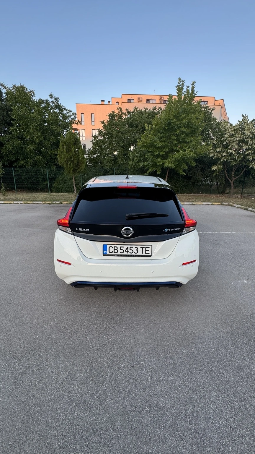Nissan Leaf  40 kWh Acenta, снимка 7 - Автомобили и джипове - 55462778