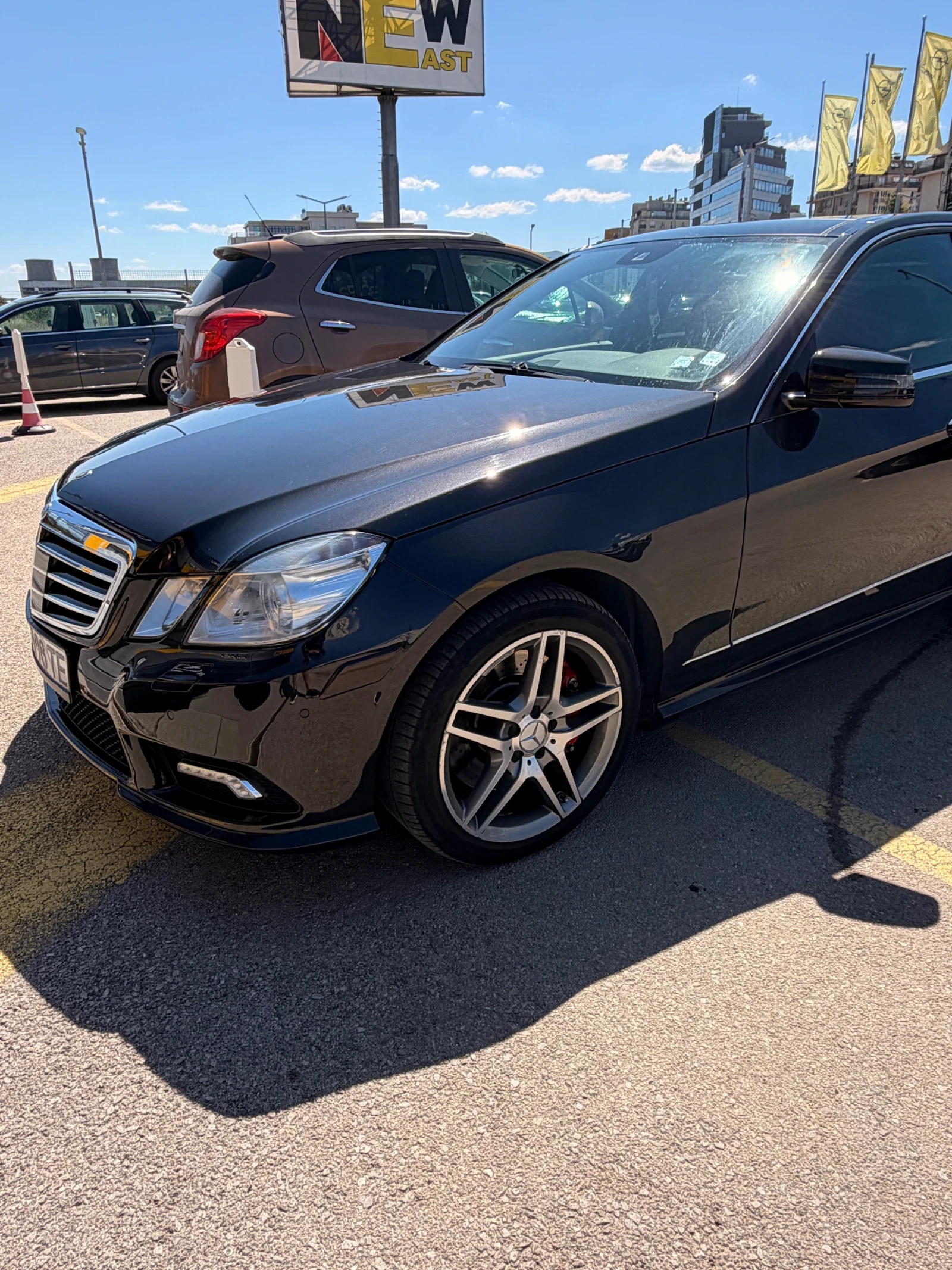Mercedes-Benz E 500, снимка 15 - Автомобили и джипове - 55976310