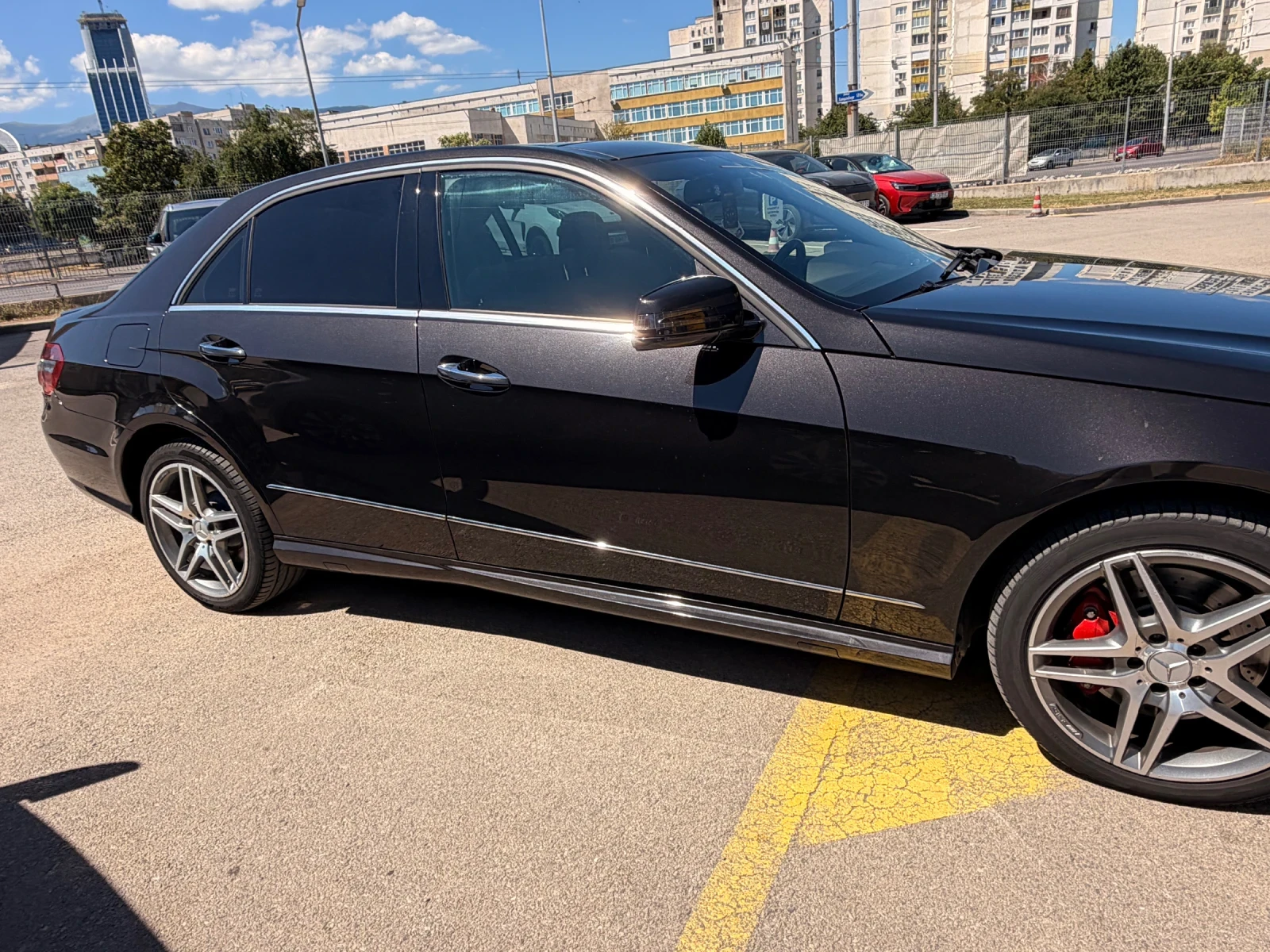 Mercedes-Benz E 500, снимка 14 - Автомобили и джипове - 55976310
