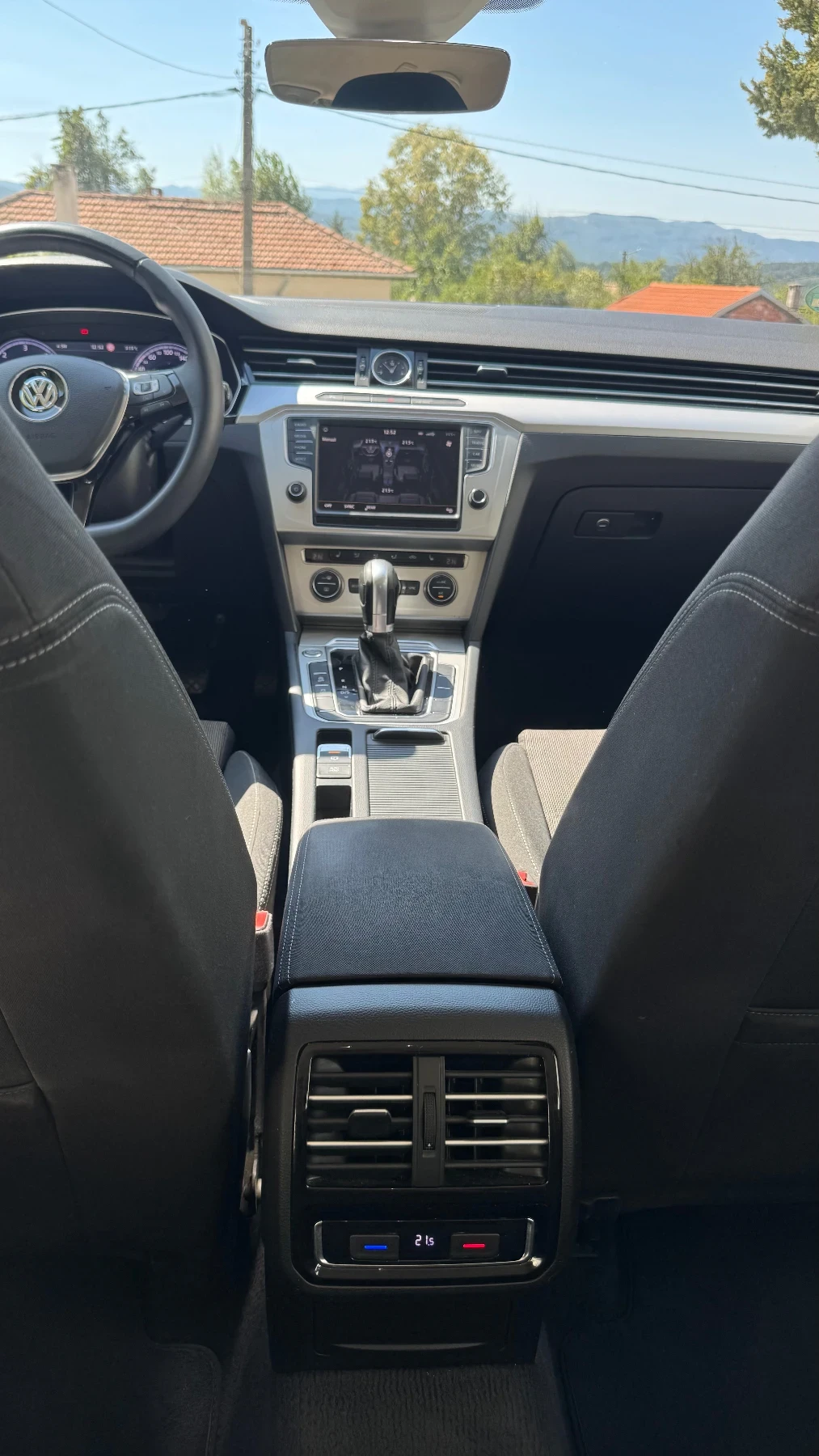 VW Passat 2.0 190 к.с. Full LED Matrix, снимка 14 - Автомобили и джипове - 56074655