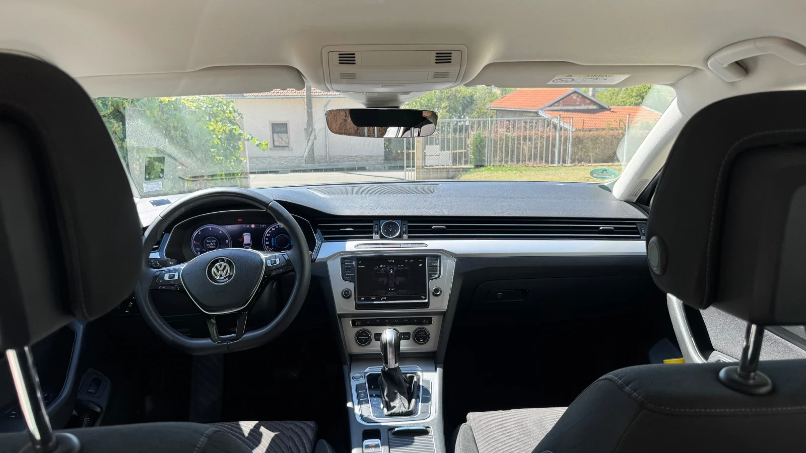VW Passat 2.0 190 к.с. Full LED Matrix, снимка 15 - Автомобили и джипове - 56074655