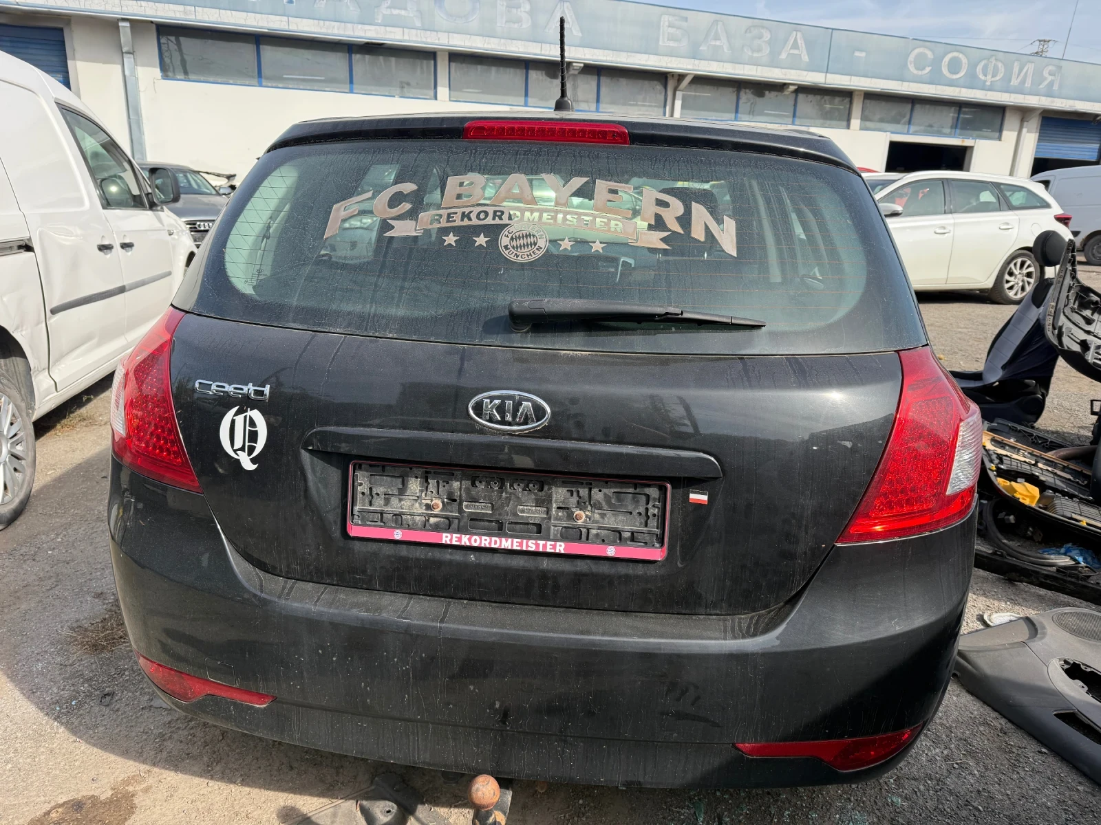 Kia Ceed, снимка 4 - Автомобили и джипове - 56388800