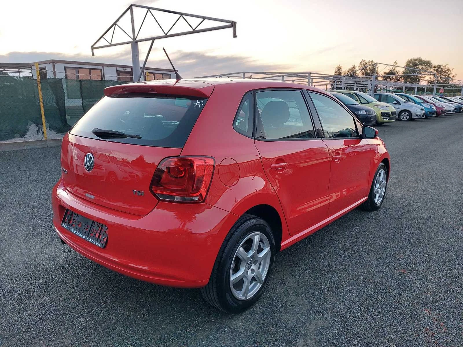 VW Polo 1.2, снимка 4 - Автомобили и джипове - 56550465