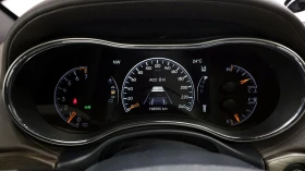 Jeep Grand cherokee Overland 3.6* Distronic* Обдух* Пано* Въздух, снимка 11