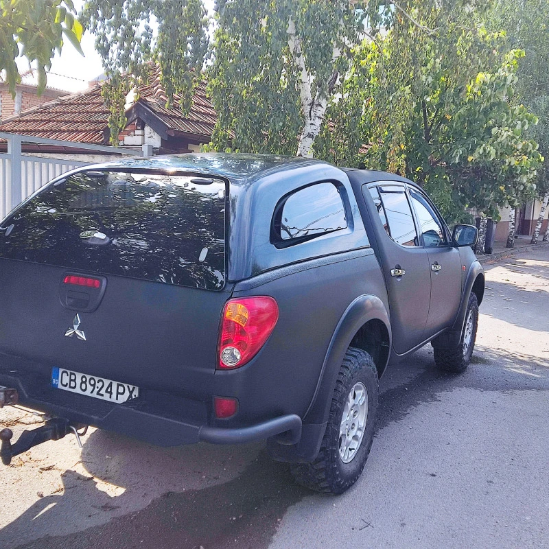 Mitsubishi L200, снимка 3 - Автомобили и джипове - 47348542