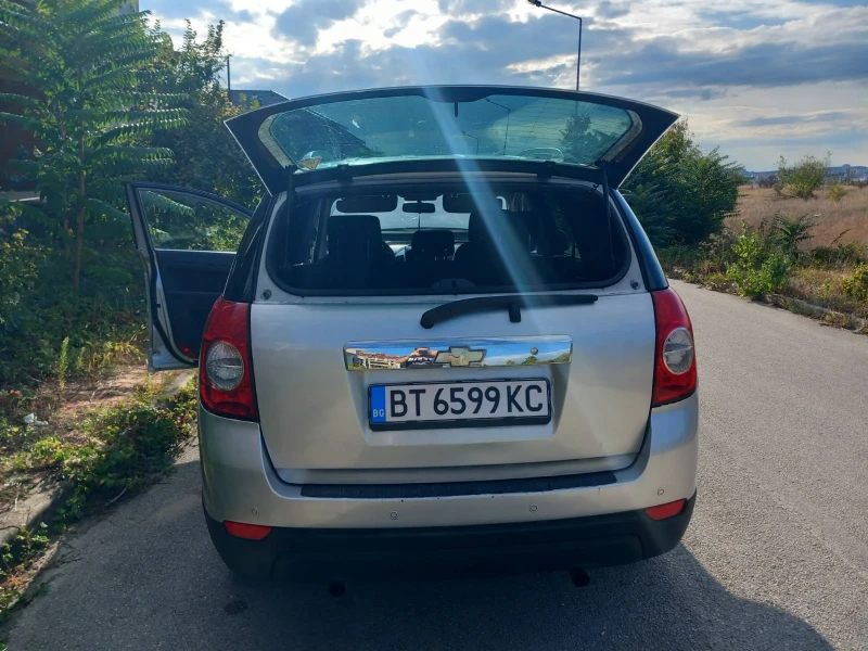 Chevrolet Captiva, снимка 15 - Автомобили и джипове - 47335605