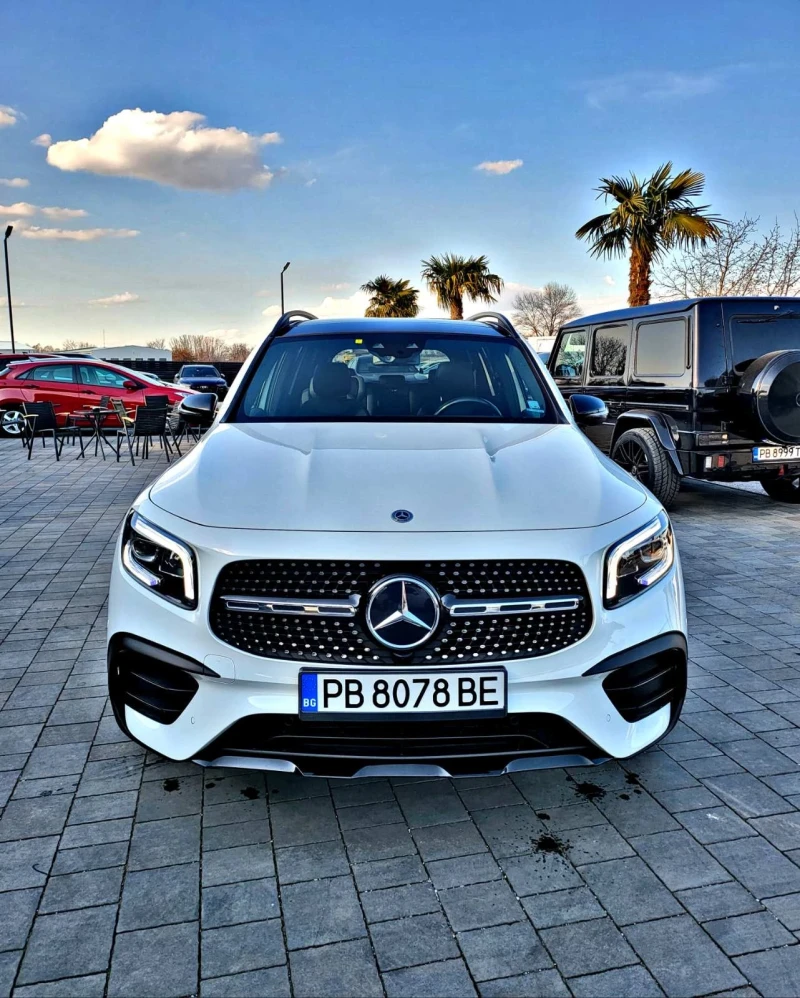 Mercedes-Benz GLB 200 D AMG Panorama , снимка 2 - Автомобили и джипове - 49592054