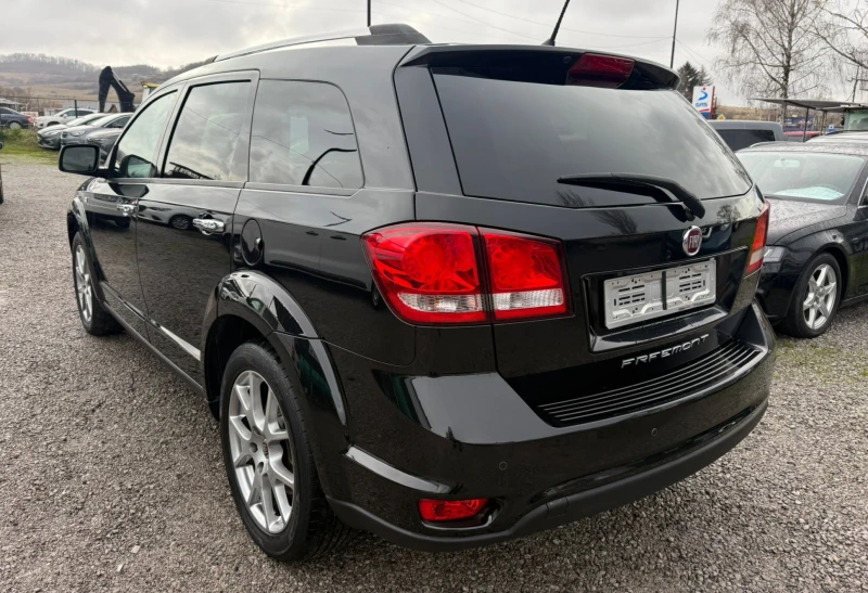 Fiat Freemont 2.0Mjet* 170к.с* Full * ТОП* 7места* , снимка 7 - Автомобили и джипове - 52671931