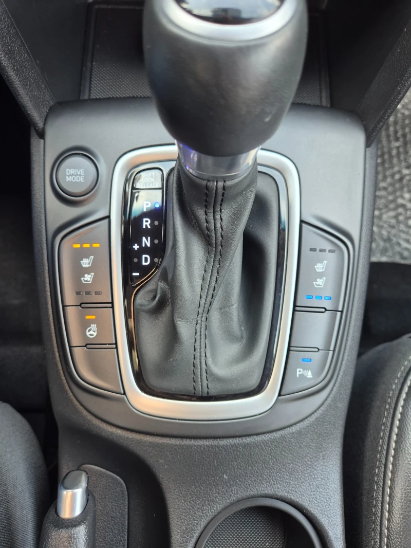 Hyundai Kona 2WD 1.6 Turbo - Наличен в БГ, снимка 11 - Автомобили и джипове - 53474407