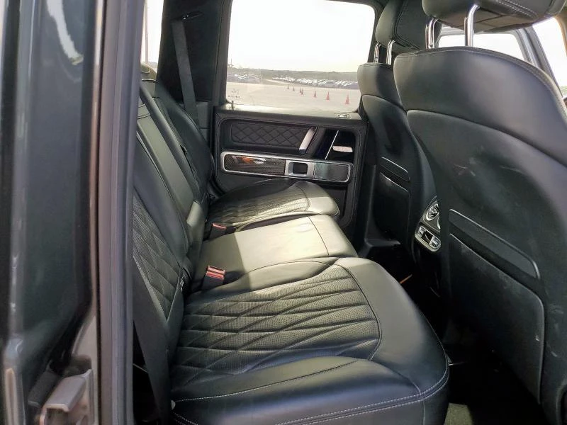 Mercedes-Benz G 63 AMG, снимка 9 - Автомобили и джипове - 52727650