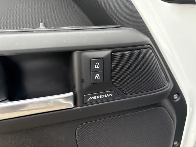 Land Rover Defender ����������* (���� �� ��) | Mobile.bg � ����������� 12