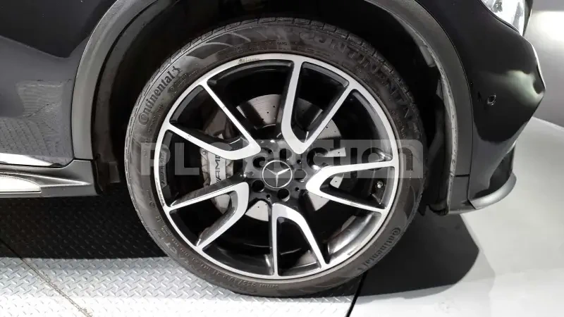 Mercedes-Benz GLC 43 AMG AMG-PACK* ОБДУХВАНЕ* ПОДГРЕВИ, снимка 5 - Автомобили и джипове - 54066379