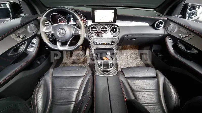 Mercedes-Benz GLC 43 AMG AMG-PACK* ОБДУХВАНЕ* ПОДГРЕВИ, снимка 7 - Автомобили и джипове - 54066379