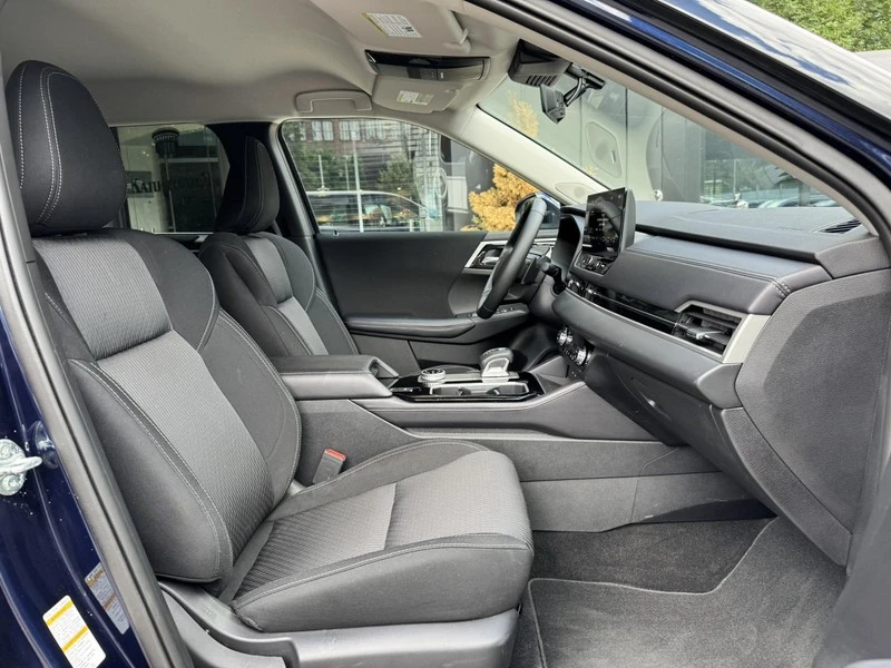 Mitsubishi Outlander ES 4x4 6+ 1 | Mobile.bg � ����������� 12