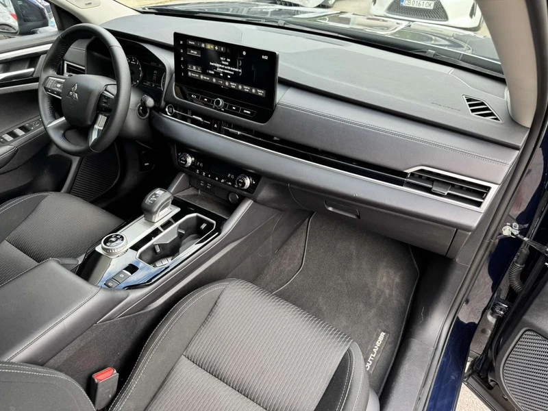 Mitsubishi Outlander ES 4x4 6+ 1 | Mobile.bg � ����������� 13