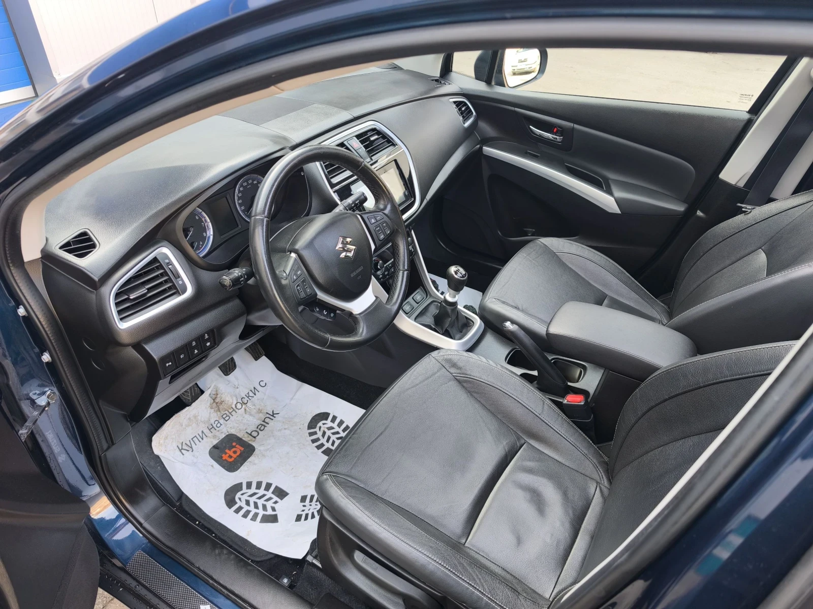 Suzuki SX4 S-Cross 1.4 Т, снимка 8 - Автомобили и джипове - 54100237