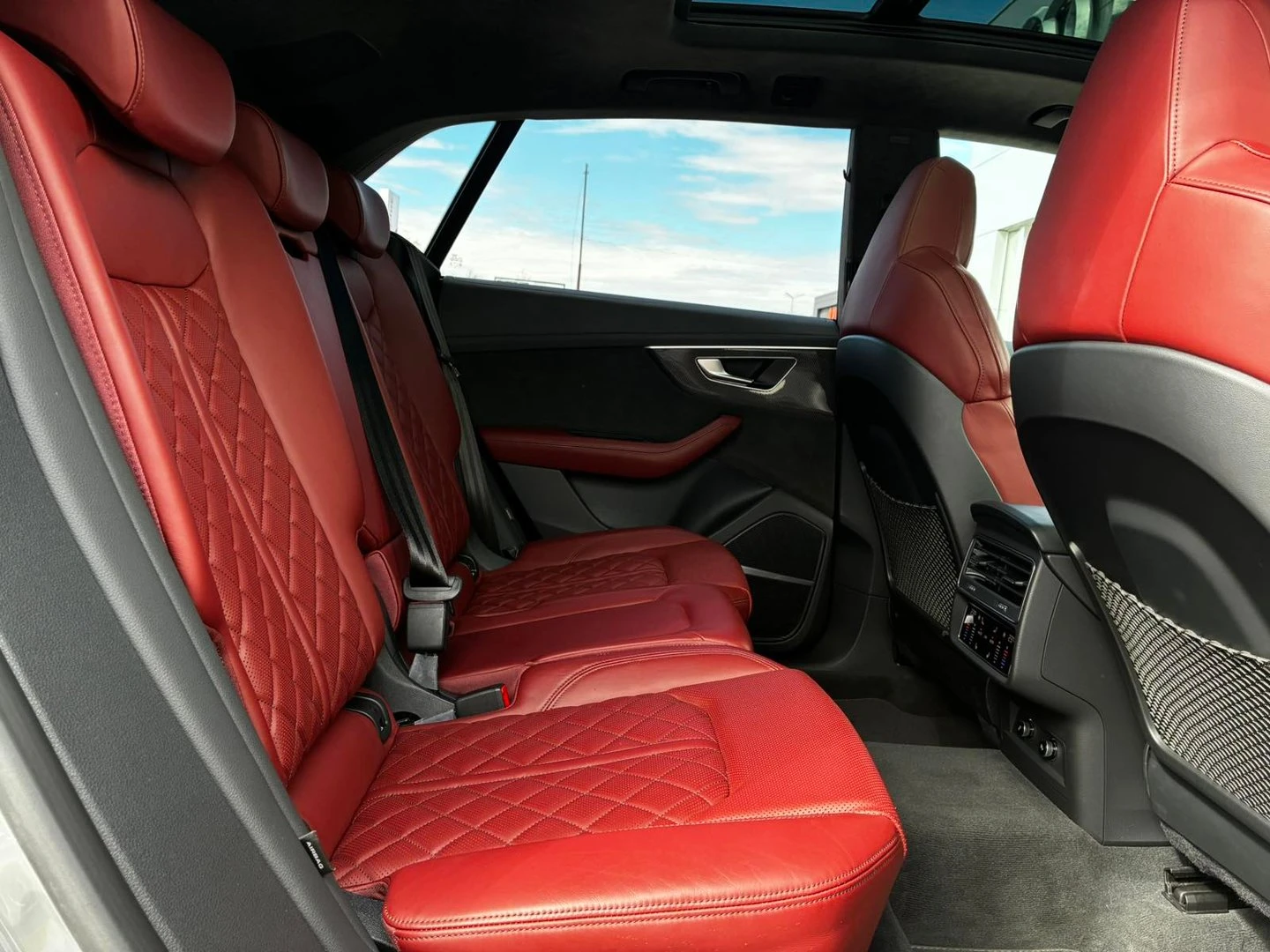Audi SQ8 | Mobile.bg � ����������� 15