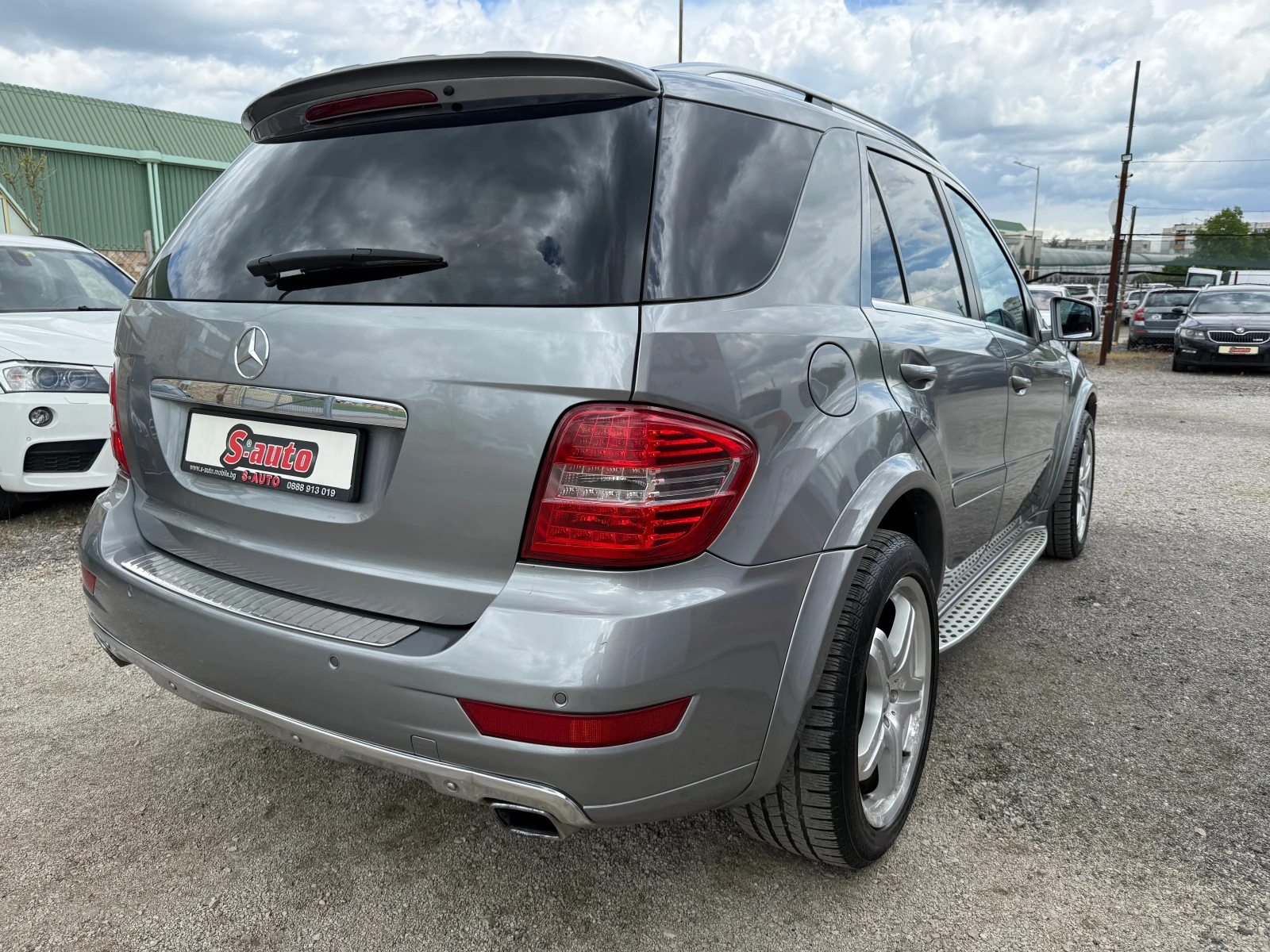 Mercedes-Benz ML 350 AMG/SPORT/GRAND EDIT./ОБДУХ./ПОДГРЕВ/H&K/ЕВРО 6, снимка 5 - Автомобили и джипове - 54519570