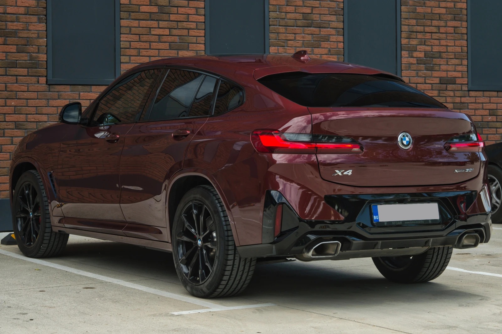 BMW X4 M-Pack Shadow, снимка 6 - Автомобили и джипове - 54581612
