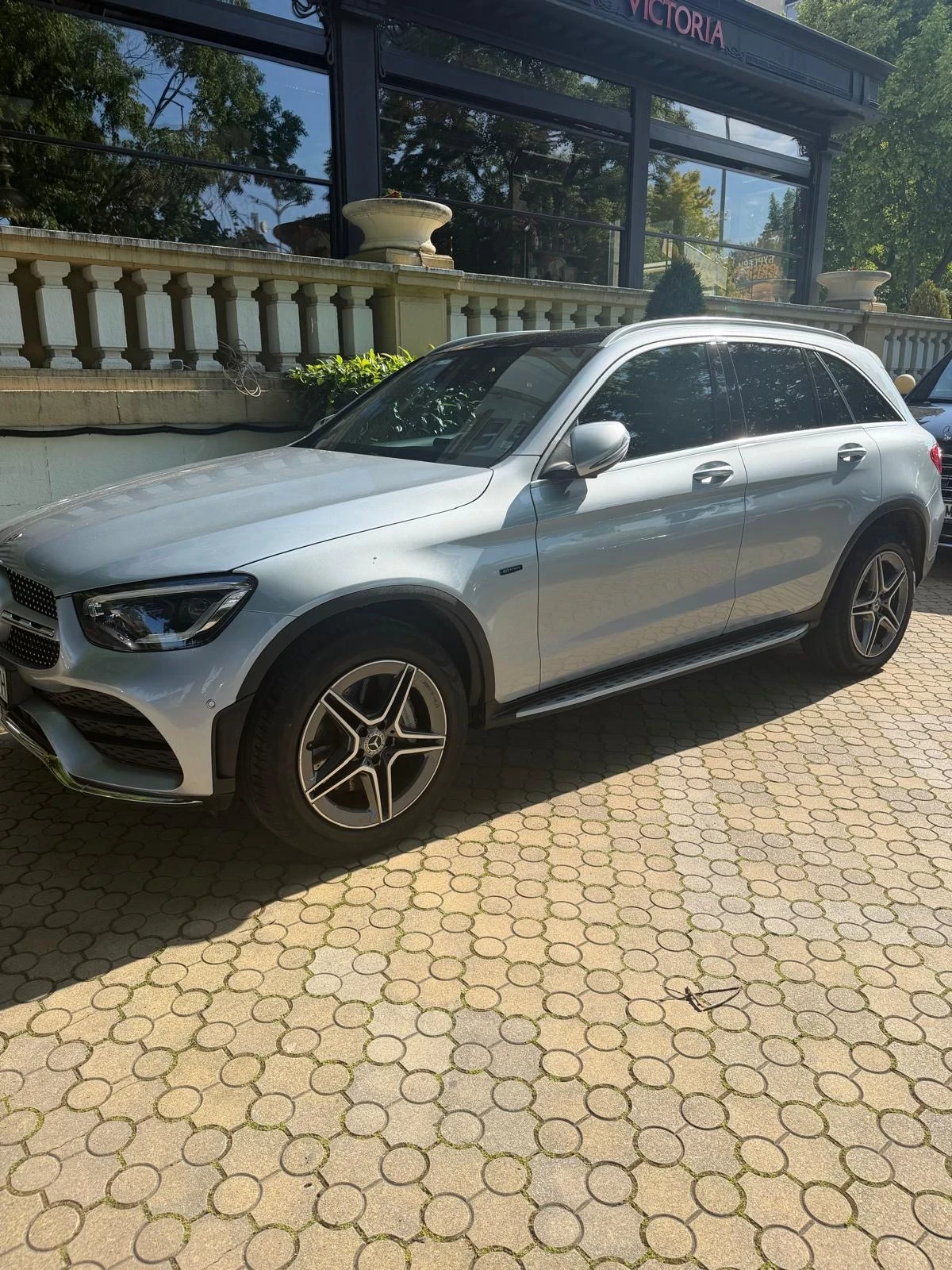 Mercedes-Benz GLC 300, снимка 2 - Автомобили и джипове - 54759156