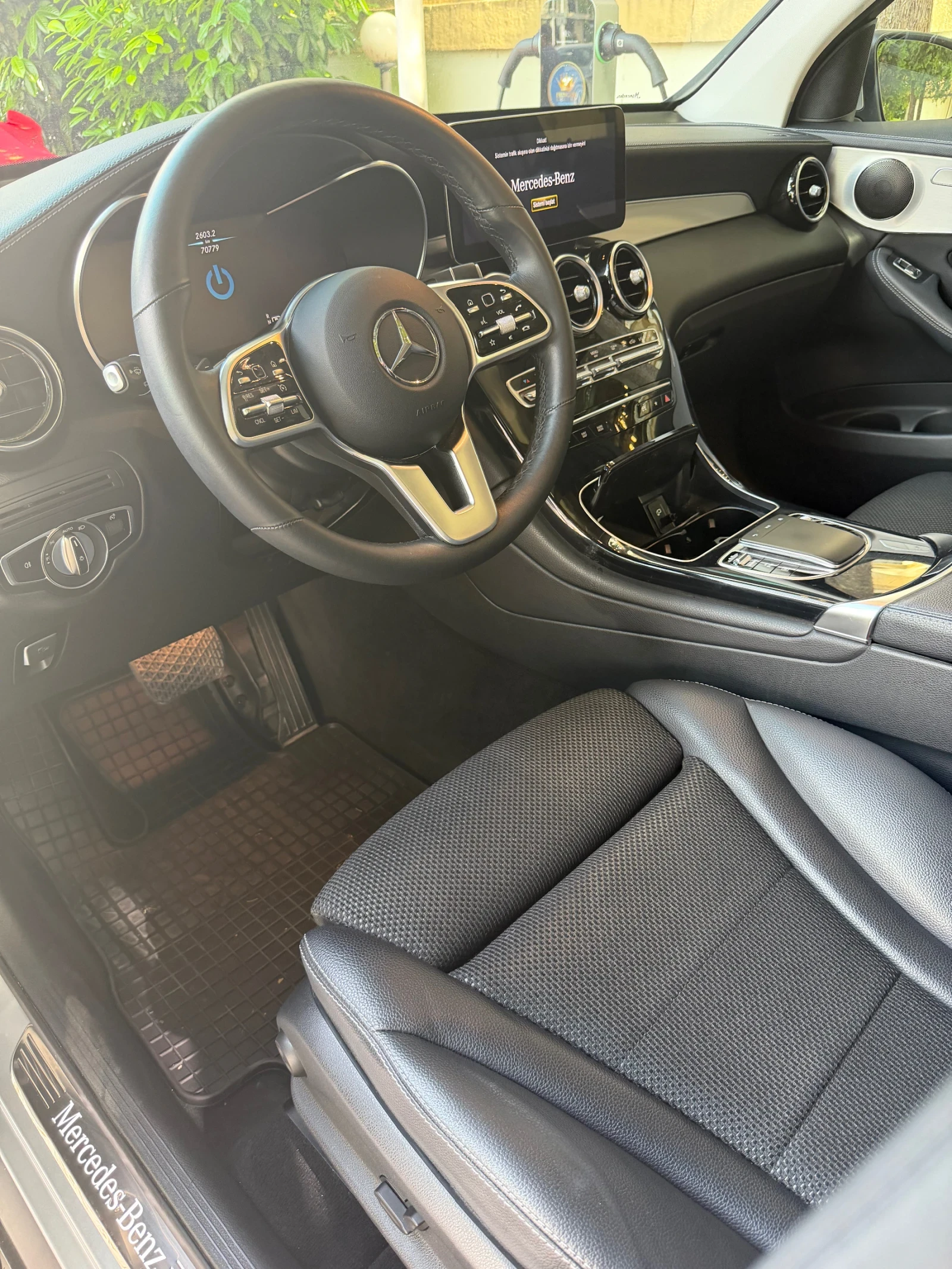 Mercedes-Benz GLC 300, снимка 8 - Автомобили и джипове - 54759156