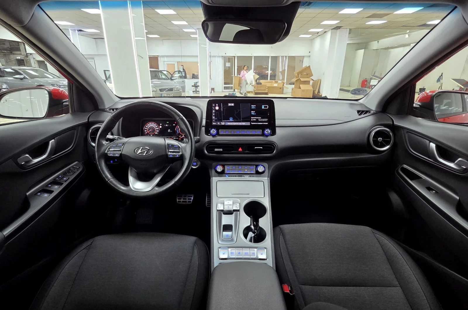 Hyundai Kona SOH100%/ГАРАНЦИОННА/СЕРВИЗНА КНИЖКА, снимка 11 - Автомобили и джипове - 54952577
